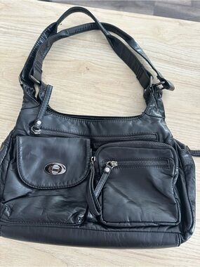 Black Women’s Shoulder Bag - Classic Multi-Pocket Carry